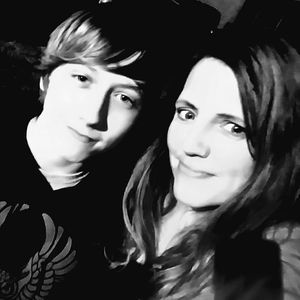 Meet your Posher, Cassandra